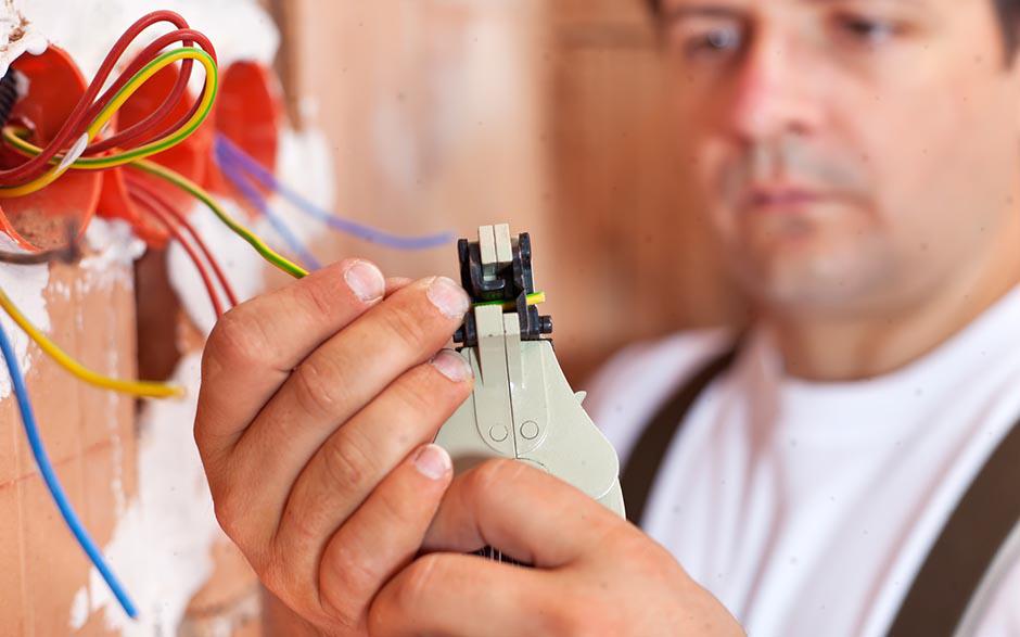 recherche électricien bâtiment Le Plessis-Robinson