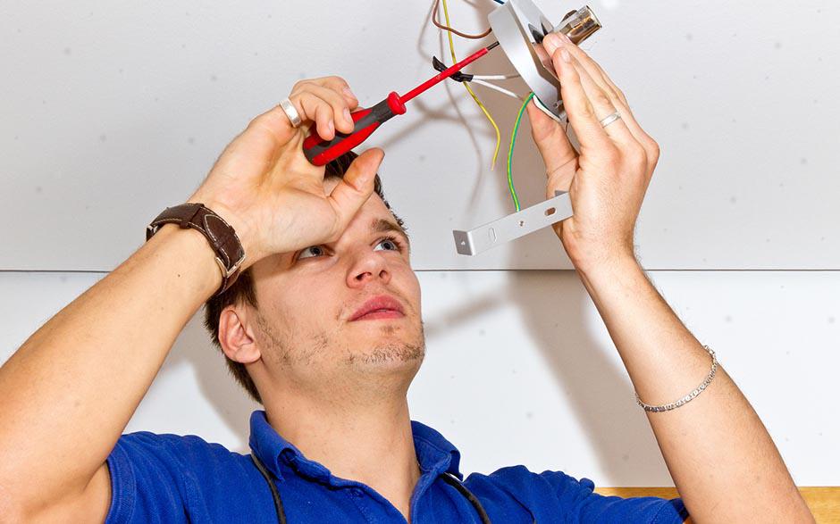 recherche électricien bâtiment Le Plessis-Robinson